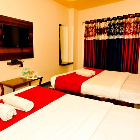 Townhouse Mk Hotel Chikmagalur Luaran gambar