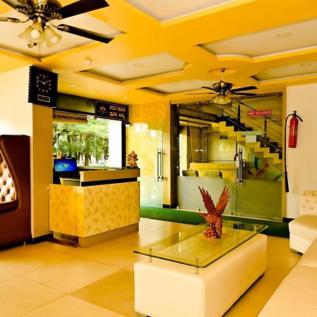Townhouse Mk Hotel Chikmagalur Luaran gambar